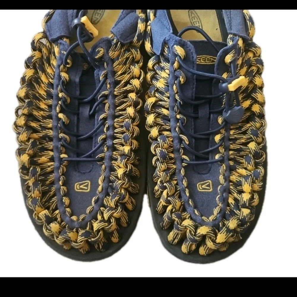 Keen Uneek 8MM Men’s Midnight Navy Spectra Yellow Sport Hiking Comfort Sandal9.5